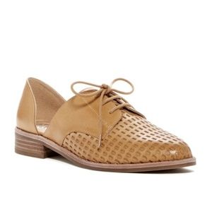 Vince Camuto Rosan Casual Derby Shoes - Sz 8.5
